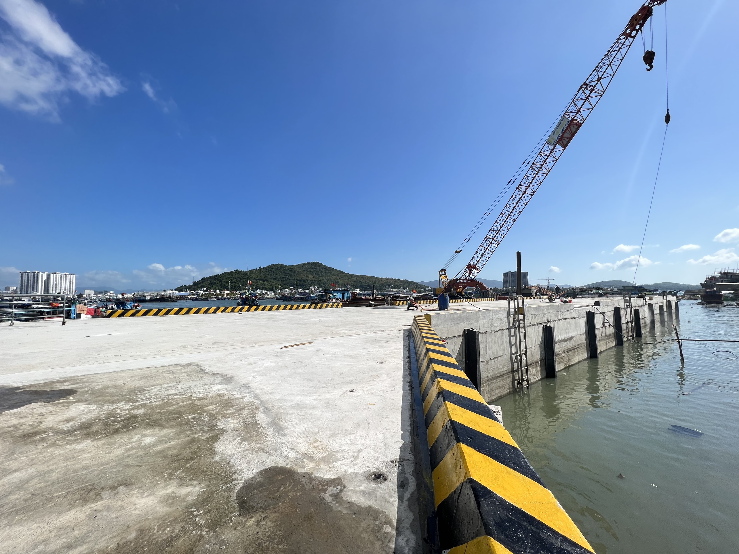 Cầu cảng trung tâm IV Nha Trang 2